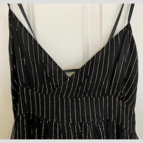 Long Black Flowy Dress With Gold Sparkle - Picture 7 of 8